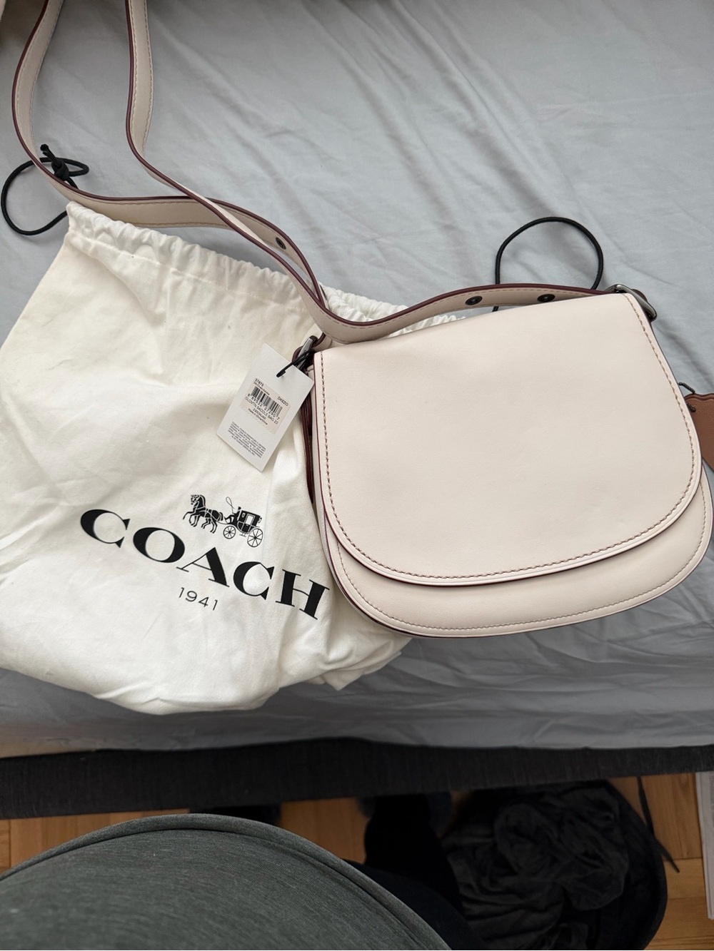 Coach White Leather Saddle Bag. BRAND NEW
